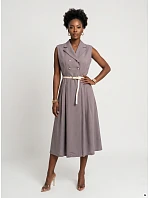 model 22214885 Elegantní midi košilka se zlatými knoflíky a páskem šedá - numoco basic model 22214885 Elegantní midi košilka se zlatými knoflíky a páskem šedá - numoco basic