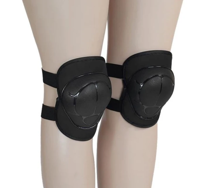 Sada chráničů BLACK velikost M model 21195881 - Nils Extreme Sada chráničů BLACK velikost M model 21195881 - Nils Extreme