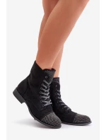 Ozdobené botky na plochém podpatku eko semišové zateplené černé model 21678151 - Boto Ozdobené botky na plochém podpatku eko semišové zateplené černé model 21678151 - Boto