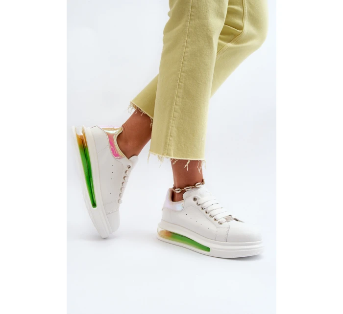 Dámské kožené tenisky model 21650221 bílé - Goe