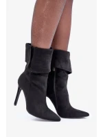 Kotníkové boty na jehlovém podpatku s ohrnutým svrškem černé model 21881049 - Kesi