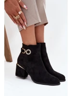 Zateplené dámské kotníkové boty se zlatými detaily na podpatku černé Dorisse