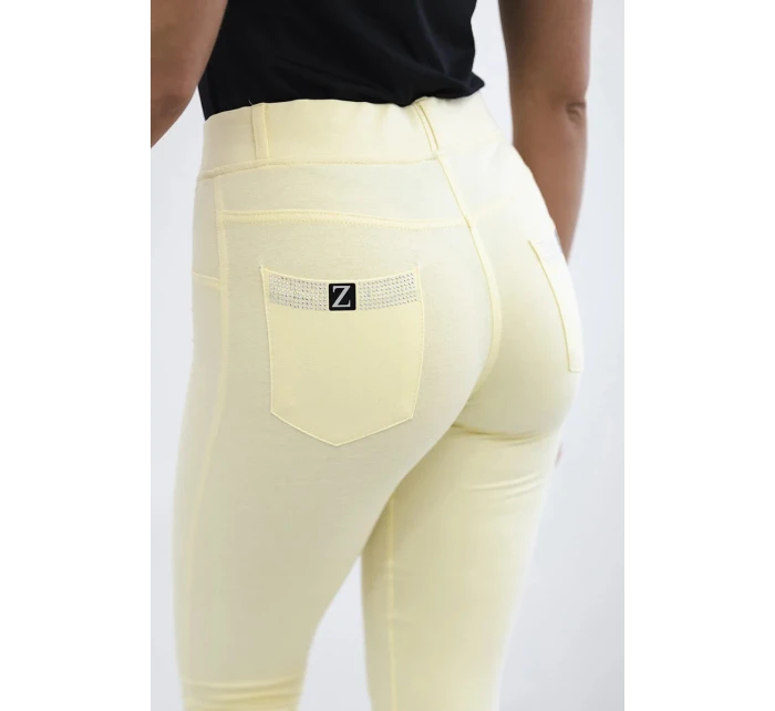 Bavlněné kalhoty se zirkony na zadních kapsách žlutý Bavlněné kalhoty se zirkony na zadních kapsách žlutý