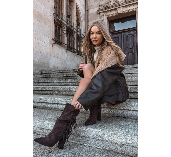 Dámské kotníkové boty na podpatku s třásněmi a žebrováním Zateplené Čokoládové model 21757539 - Boto