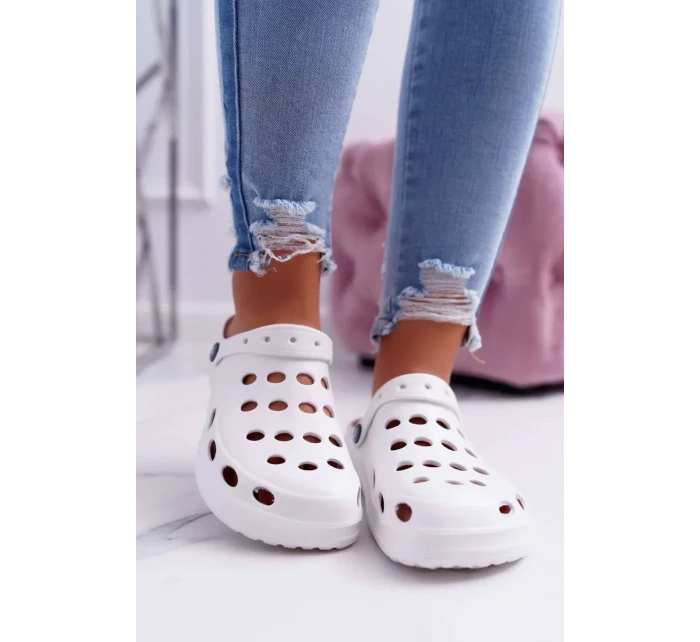 Dámské Nazouváky Bílé Pěnové Crocsy EVA Dámské Nazouváky Bílé Pěnové Crocsy EVA