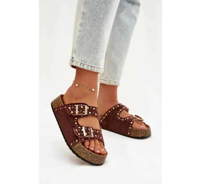 Dámské pantofle s zlatými sponami a knoflíky hnědé Tervina