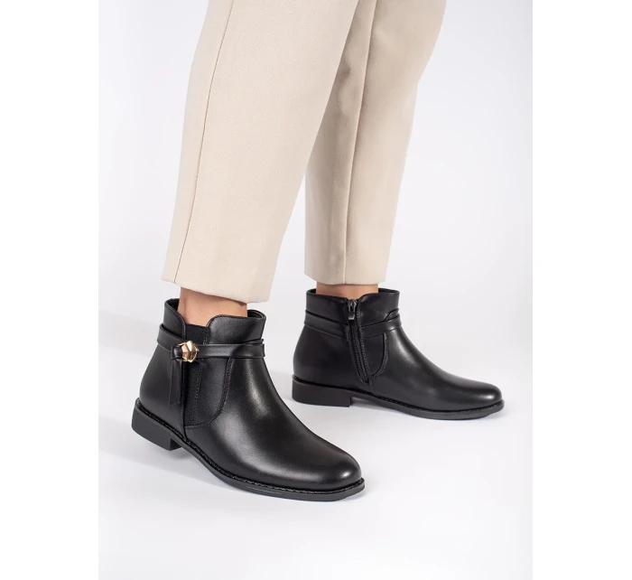 Trendy dámské kotníčkové boty na širokém podpatku Trendy dámské kotníčkové boty na širokém podpatku