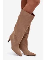 Dámské kozačky z eko semiše na jehlovém podpatku Phelin – béžové Dámské kozačky z eko semiše na jehlovém podpatku Phelin – béžové