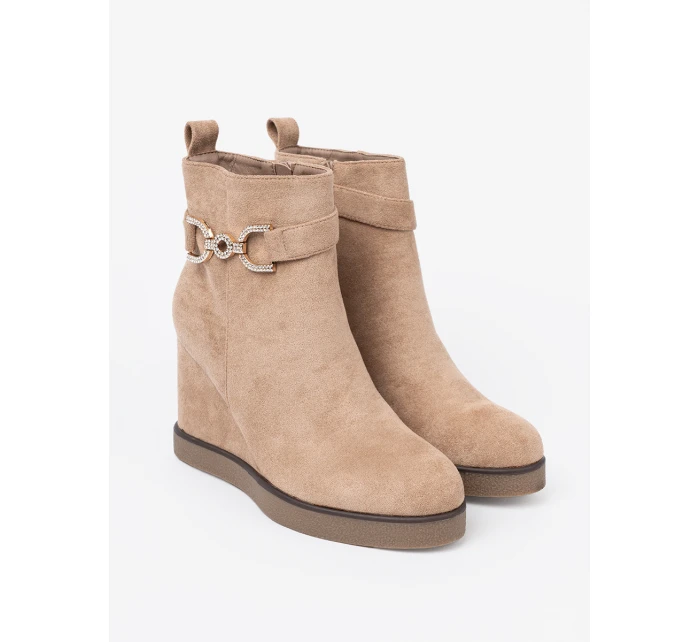 Luxusní hnědé kotníčkové boty dámské na klínku Luxusní hnědé kotníčkové boty dámské na klínku