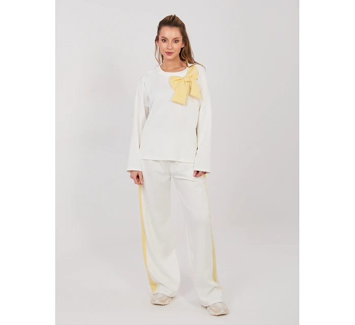 IT DR tepláky 22220.88 ecru IT DR tepláky 22220.88 ecru