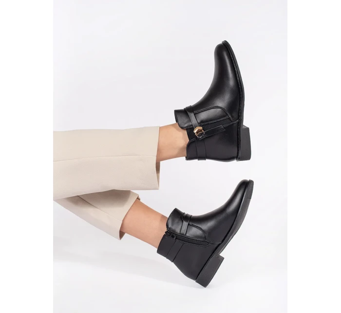 Trendy dámské kotníčkové boty na širokém podpatku Trendy dámské kotníčkové boty na širokém podpatku