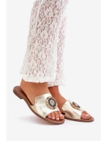 Kožené sandály s ozdobou na plochém podpatku Zazoo model 21682450 zlaté - Boto