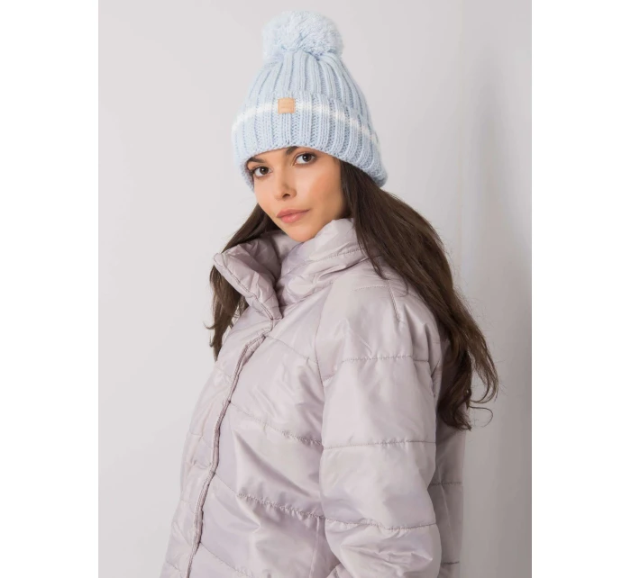 Dámská čepice 92 světle modrá