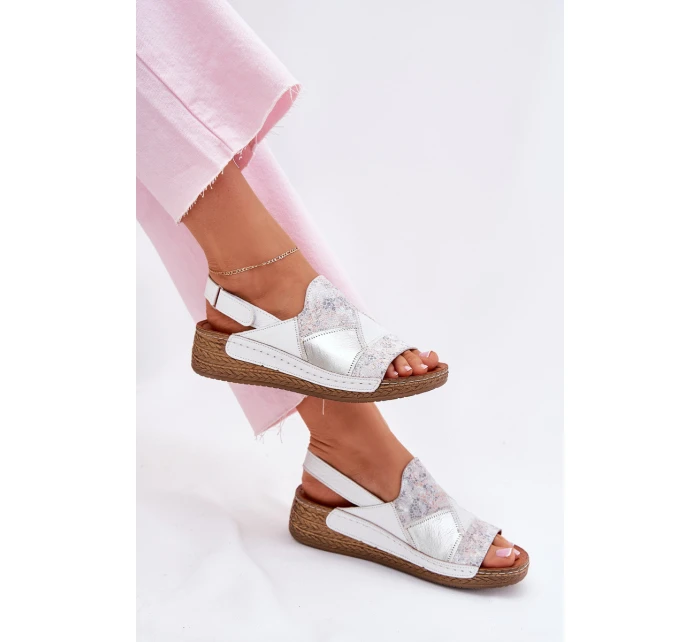 Dámské Kožené Sandály Na Klínu S Pletením model 21702005 Bílé - Maciejka