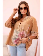 Dámská blůza z bavlny s květinovým vzorem a knoflíky - camelová Dámská blůza z bavlny s květinovým vzorem a knoflíky - camelová