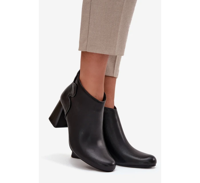Kožené zimní kotníčkové boty na podpatku Černé Ivessara