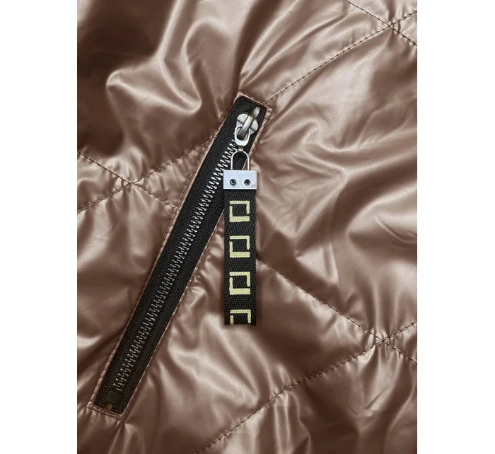 Krátká lesklá dámská v barvě cappuccino se stojáčkem model 18848646 - J.STYLE