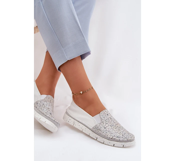 Dámské nazouvací kožené polobotky Maciejka 03512-70 Bílá-Stříbrná