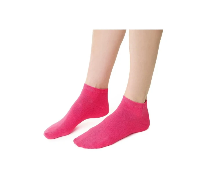 Hladké dámské ponožky Steven art.052