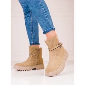 Praktické hnědé  kotníčkové boty dámské na plochém podpatku