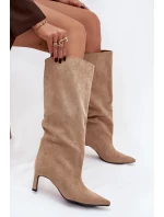 Dámské kozačky z eko semiše na jehlovém podpatku Phelin – béžové Dámské kozačky z eko semiše na jehlovém podpatku Phelin – béžové