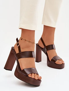 Sandály na podpatku  model 226115 Step in style