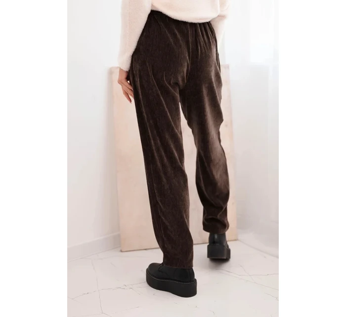 Dámské kalhoty z viskózy s model 21731254 páskem hnědé - K-Fashion