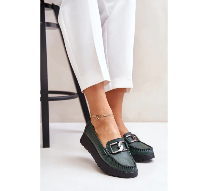 Kožené mokasíny na platformě s ozdobou tmavě zelené model 21673741 - Zazoo