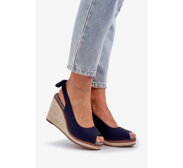 Sandály Na Klínu S Pletením Tmavě Modré model 21684417 - Boto Sandály Na Klínu S Pletením Tmavě Modré model 21684417 - Boto