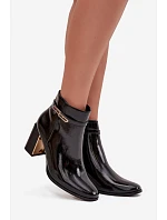 Lakované kozačky Dorelia D8257 černé - Sweet Shoes Lakované kozačky Dorelia D8257 černé - Sweet Shoes