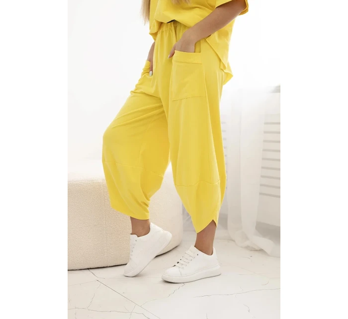 Bavlněný komplet halenka + kalhoty žlutý Bavlněný komplet halenka + kalhoty žlutý
