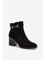 Dámské zimní kozačky na podpatku s ozdobným páskem Černé model 21711606 - Boto