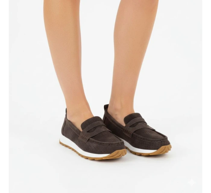 Lodičky Sergio  v tělové barvě s podpatkem model 21905083 - LEONE