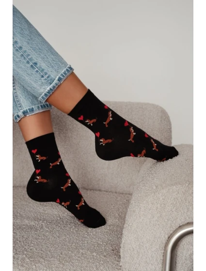 Dámské valentýnské ponožky jezevčíci 0200.201