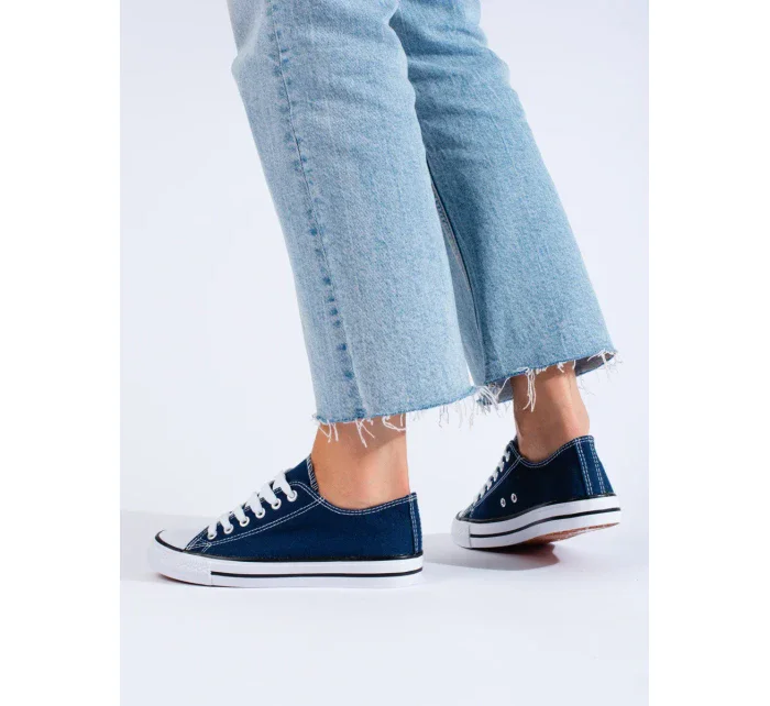 Pěkné dámské tmavě modré tenisky bez podpatku Pěkné dámské tmavě modré tenisky bez podpatku