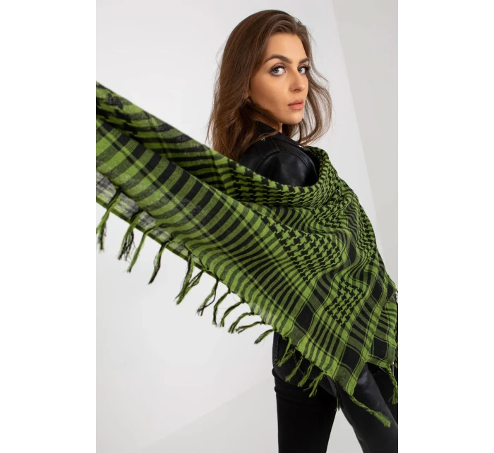 Šátek model 171774 AT Šátek model 171774 AT