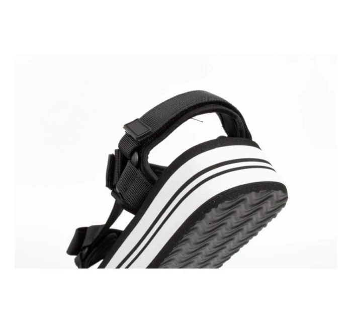 W model 20080805 sandály - Lee Cooper