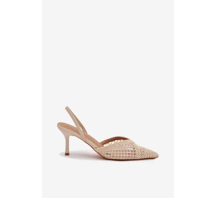 Sandály z pleteniny na jehlovém podpatku světle béžové model 21919223 - Boto