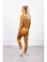 Velurová souprava s ozdobnými model 21752920 hořčicová - K-Fashion Velurová souprava s ozdobnými model 21752920 hořčicová - K-Fashion