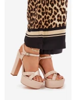 Dámské sandály na vysokém podpatku a platformě lakované béžové model 21688893 - Boto