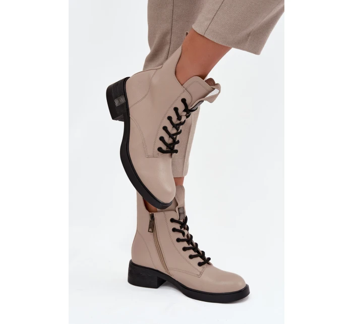 Kožené dámské boty na nízkém podpatku model 21713386 Béžové - VINCEZA