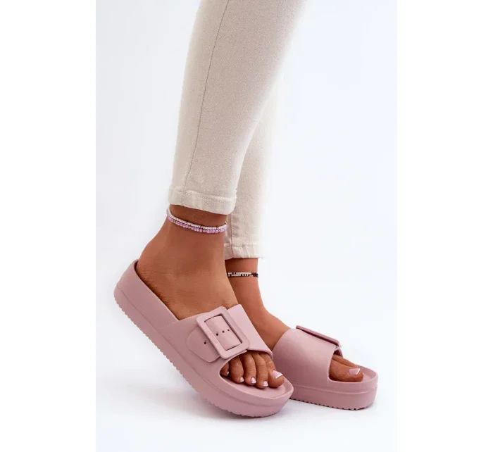 Dámské pěnové pantofle Big Star na platformě - růžová Dámské pěnové pantofle Big Star na platformě - růžová