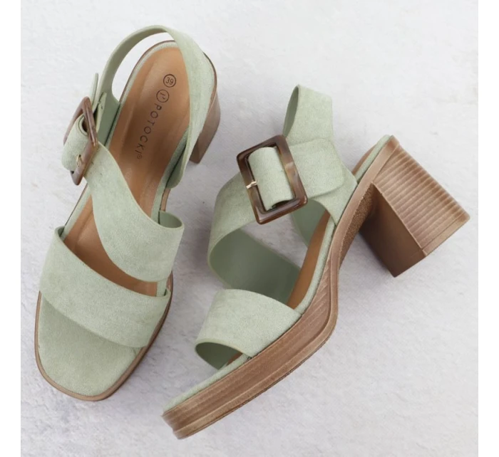 Dámské semišové sandály na jehlovém podpatku zelené model 22015546 - Potocki Dámské semišové sandály na jehlovém podpatku zelené model 22015546 - Potocki