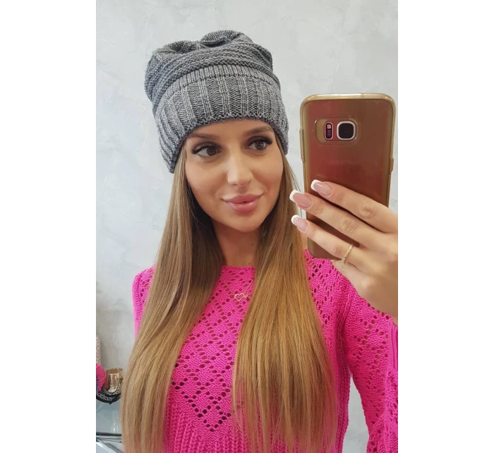 Dámská čepice tmavě šedá model 18751811 - K-Fashion Dámská čepice tmavě šedá model 18751811 - K-Fashion