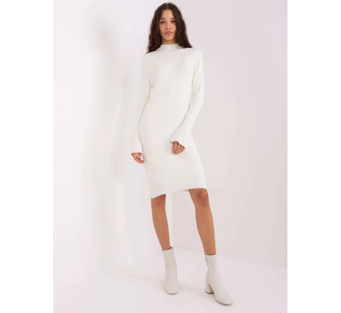 BA SK 2215 šaty.84 ecru