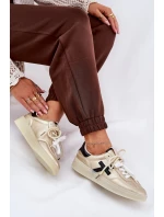 Nízké dámské sportovní boty zlaté model 21685903 - Boto Nízké dámské sportovní boty zlaté model 21685903 - Boto