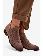 Dámské perforované kotníkové boty na nízkém podpatku Vinceza 58626 tmavě béžové Dámské perforované kotníkové boty na nízkém podpatku Vinceza 58626 tmavě béžové