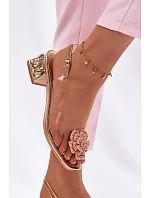 Průhledné sandály na klínku s krystaly a květinou model 22102726 - VINCEZA