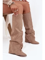 Zateplené dámské kozačky s vytočeným límcem na podpatku Eko semiš Béžové Elivira Zateplené dámské kozačky s vytočeným límcem na podpatku Eko semiš Béžové Elivira