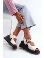 Dámské sandály na platformě a klínu z eko kůže Bílé Vinceza 58292
